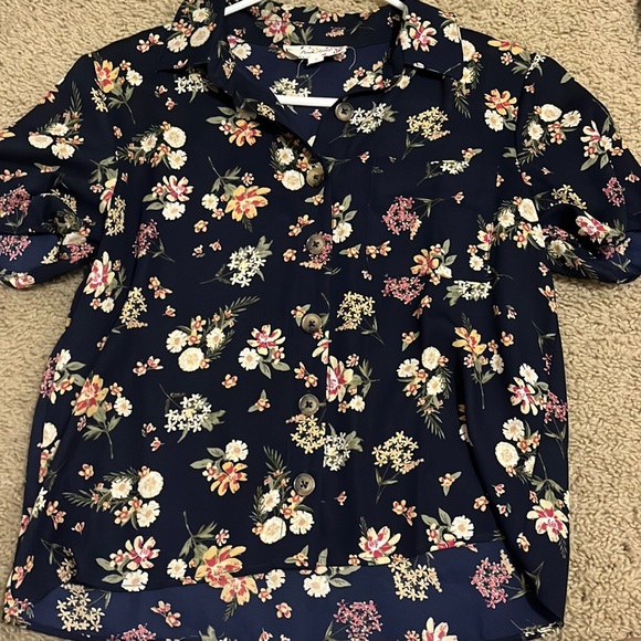 Pink Rose Button Down Hawaiian Top - Picture 1 of 3